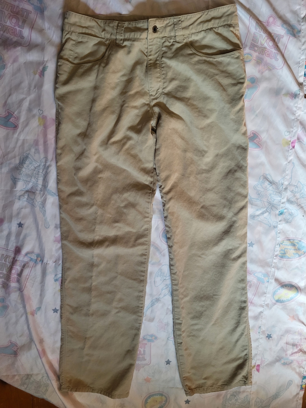 Tommy Bahama Men's linen Chinos in Beige Tan 32